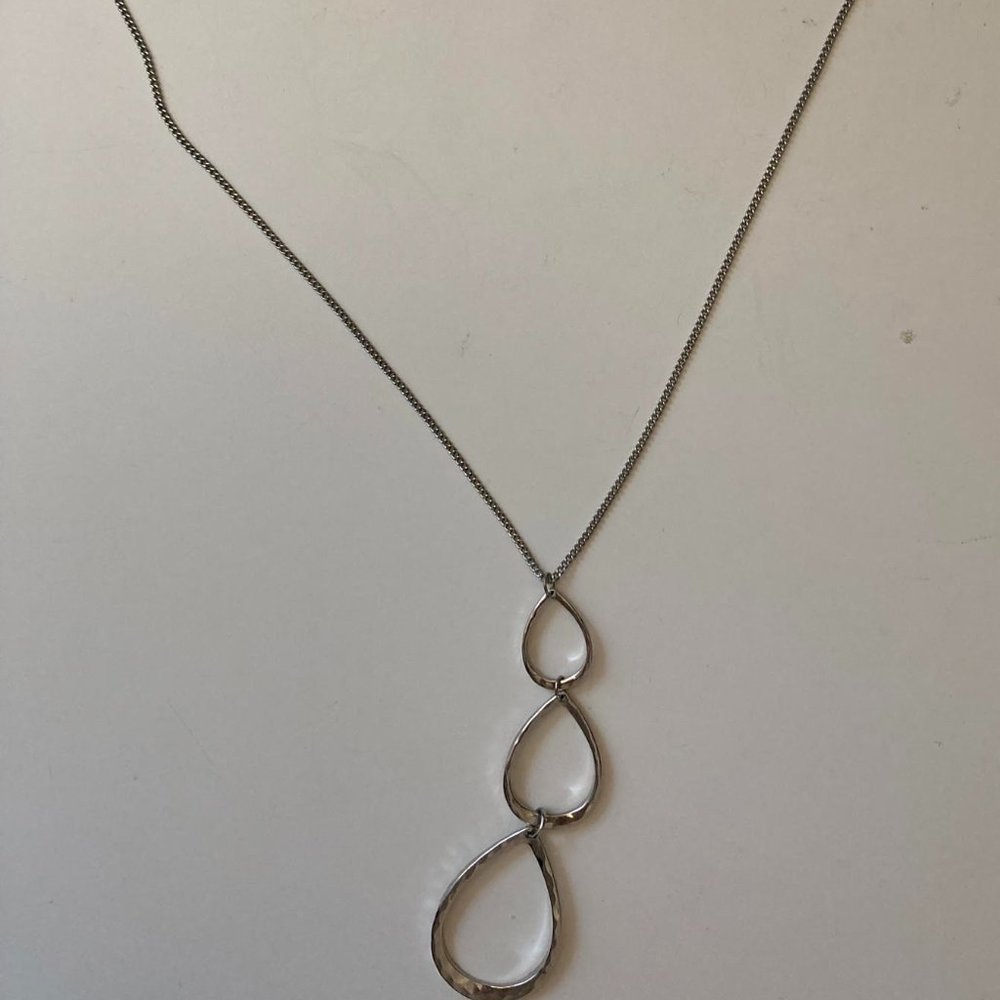 Long necklace